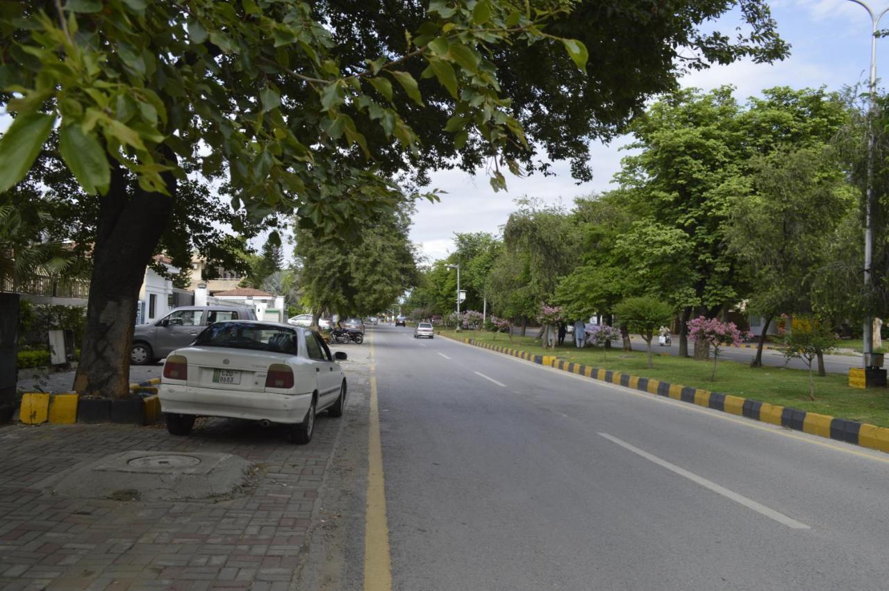 New Shelton Guest House Islamabad Exterior photo