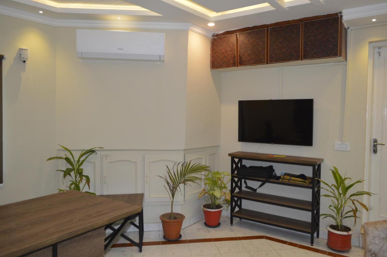 New Shelton Guest House Islamabad Exterior photo